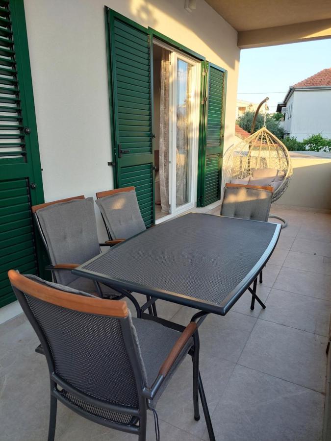 Apartmani Diana Biograd Na Moru Exterior photo