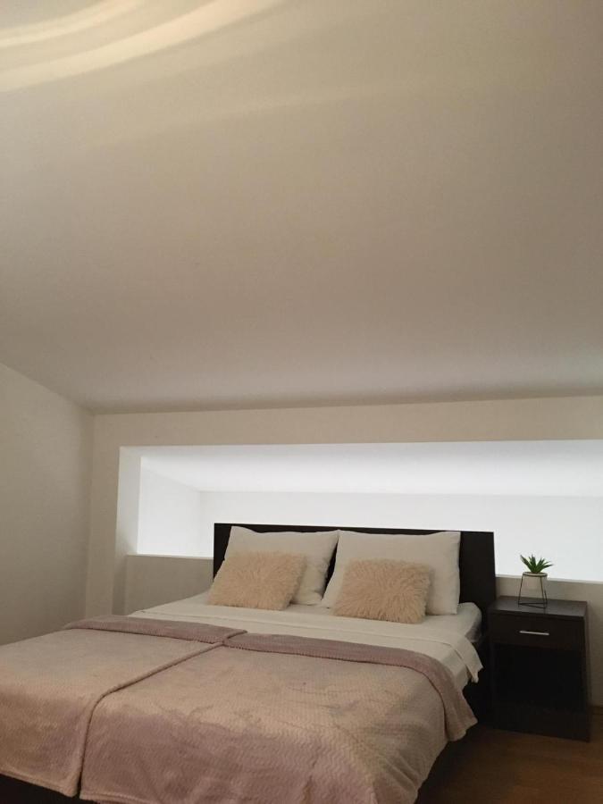 Apartmani Diana Biograd Na Moru Exterior photo